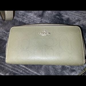 Coach wallet